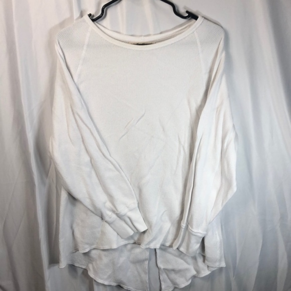 We The Free Women's Spilt Tail Henley Top Size Med
